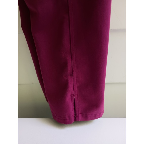 Figs Scrubs Set V Neck 2 pocket Top S/ Kade Cargo Pants S/P - Picture 10 of 12